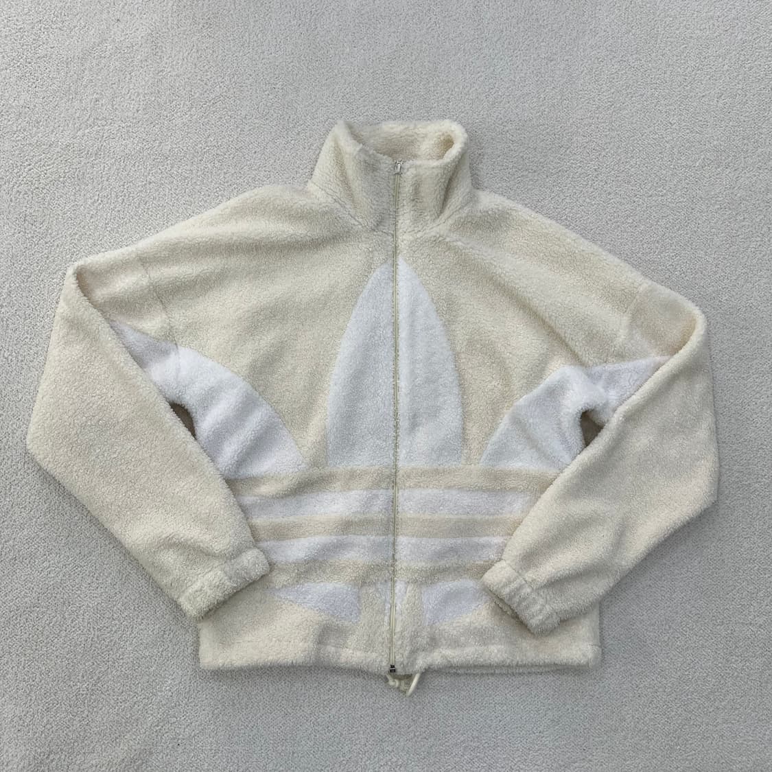 L 아디다스 빅트레포일 쉐르파 자켓 0304M 상품이미지1