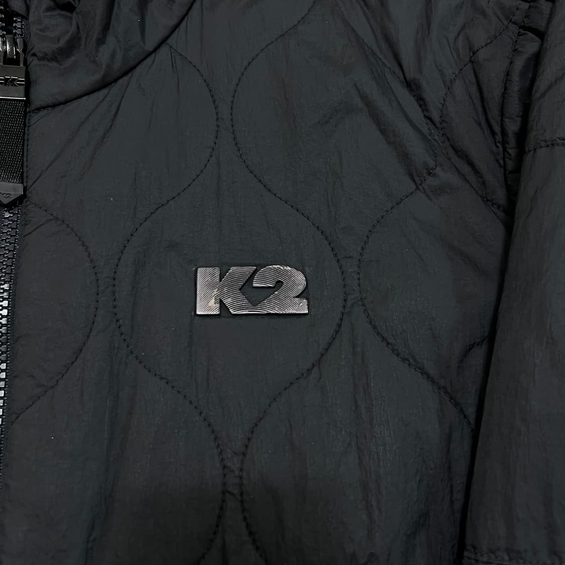 노스페이스 여성 페이즐리 로고 초경량 패딩 점퍼 [블랙] XS/85 상품이미지4