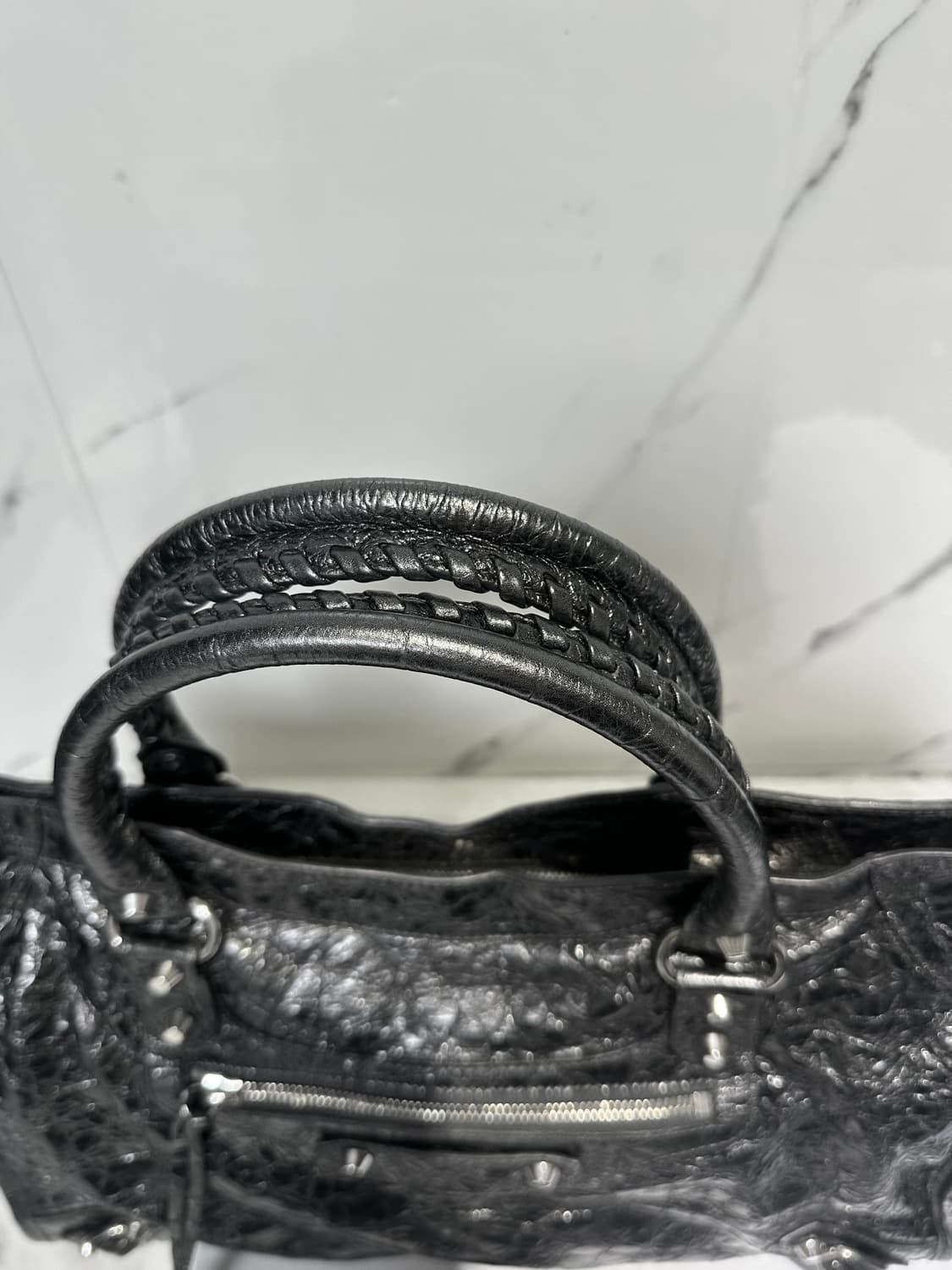 [새상품급 정품] 발렌시아가 르 시티 모터백 미디움 실버 상품이미지3