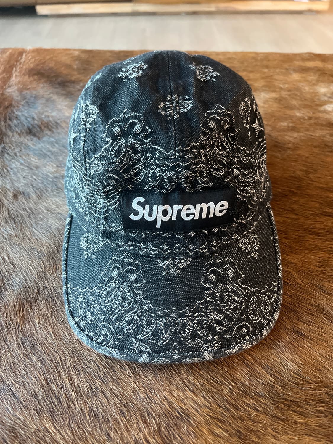 supreme 반다나 캠프캡 상품이미지1