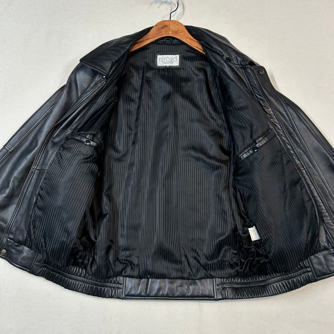 M) ELTORO 블랙 램스킨 양가죽 봄버 자켓 상품이미지5