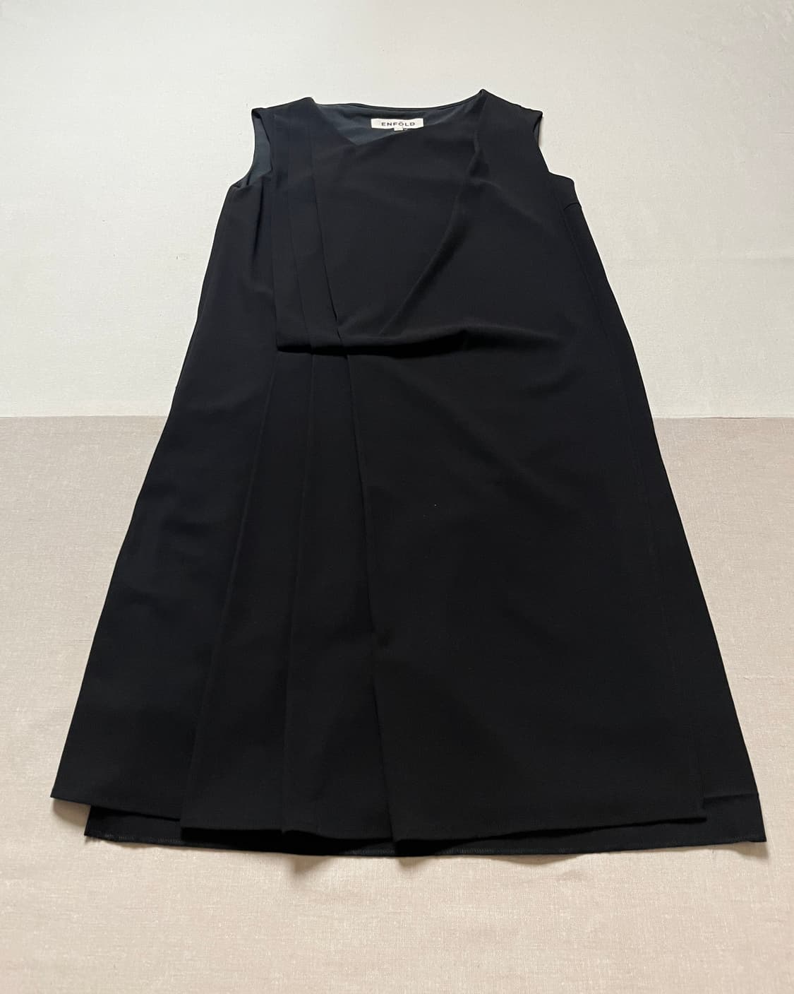 엔폴드 드레이프 슬리브리스 원피스 enfold dress 상품이미지4