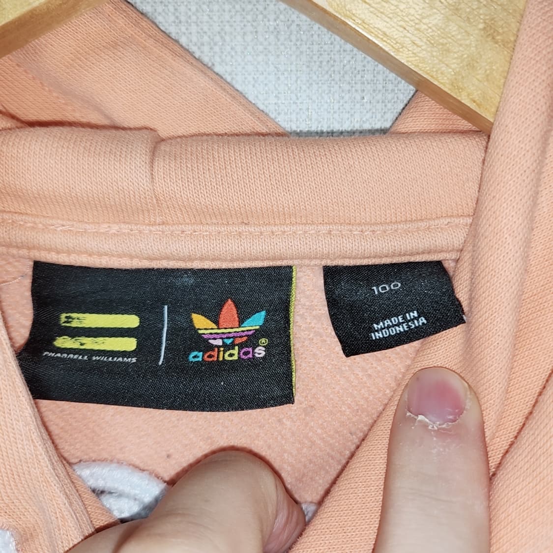 [100] 아디다스 파이어버드 X 퍼렐 윌리엄스 후드티 상품이미지3