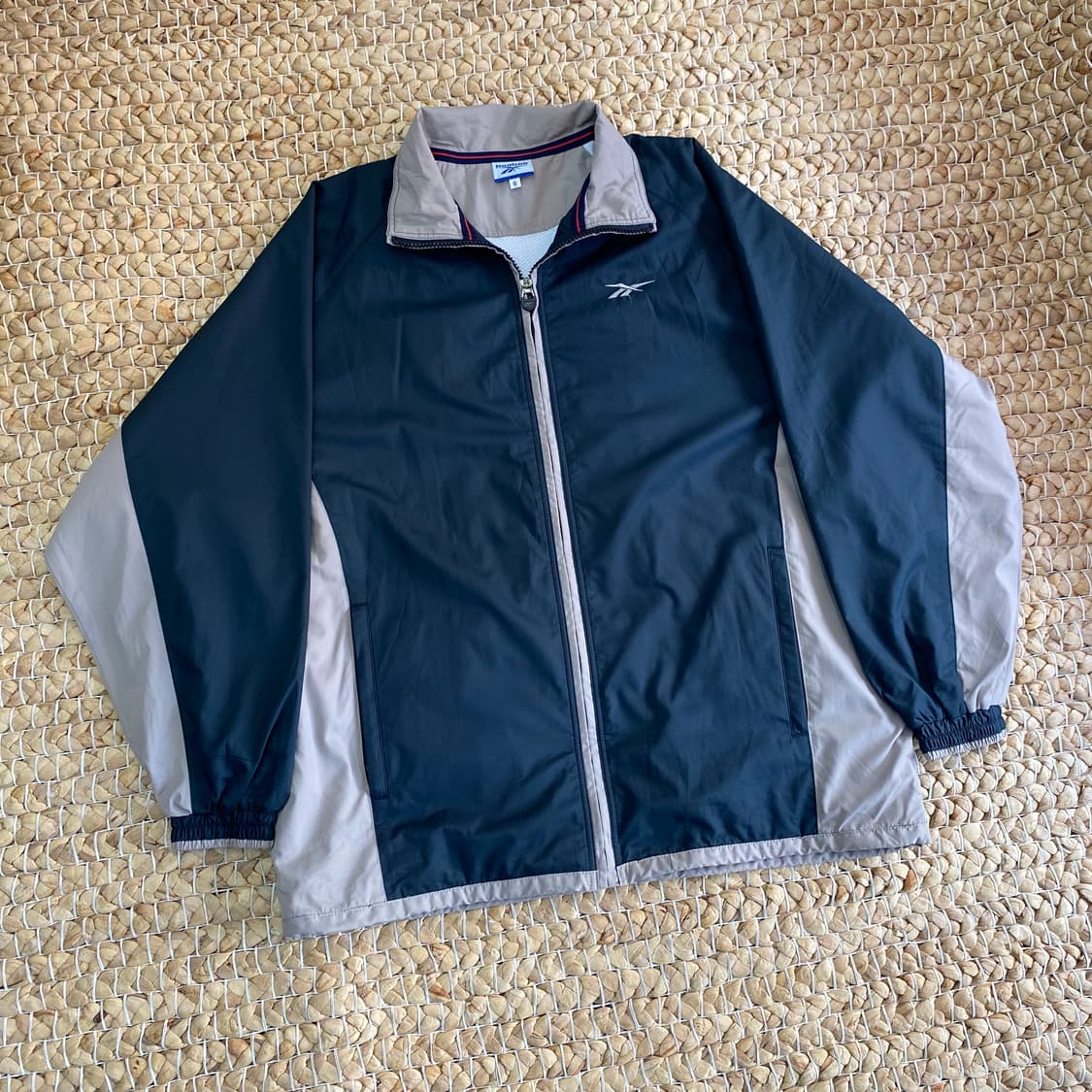 [L] Reebok 올드스쿨 나일론 자켓 상품이미지1