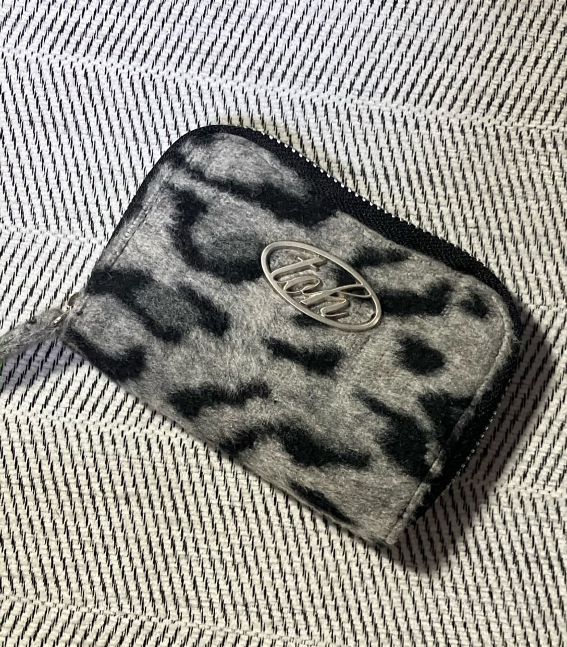 [새상품] Toh 호피지갑 상품이미지3