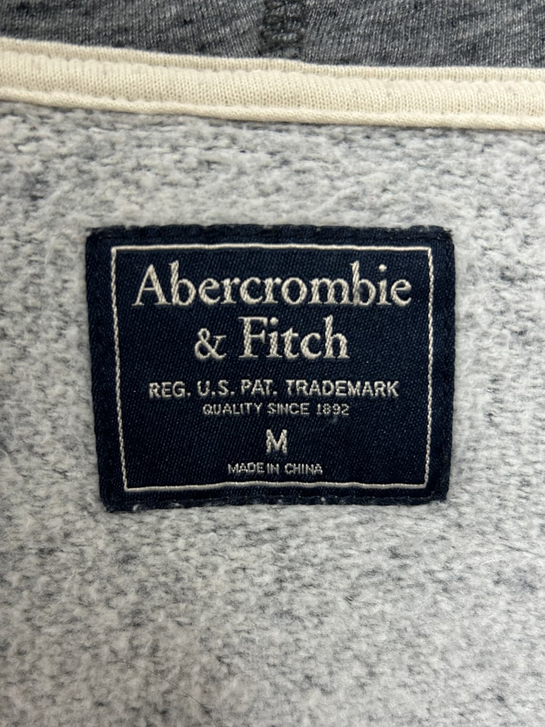 아베크롬비 y2k 아치로고 후드집업 보카시 그레이 상품이미지5