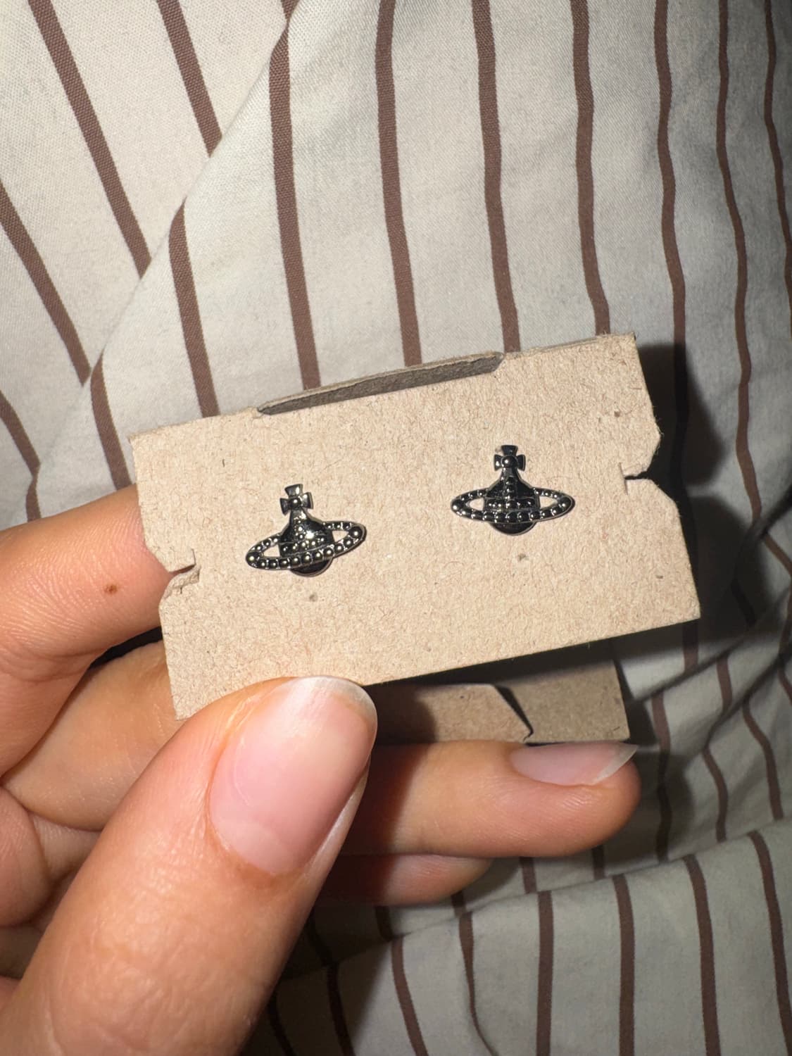 비비안웨스트우드 귀걸이 풀박 상품이미지1