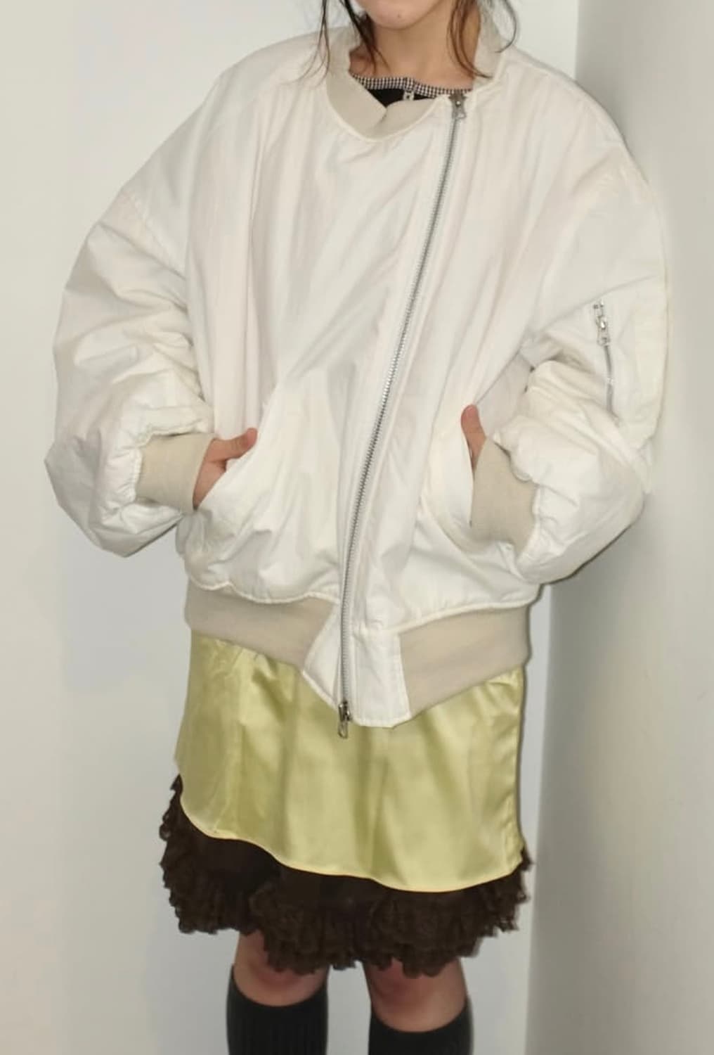 더뮤지엄비지터 로켓점퍼 상품이미지2