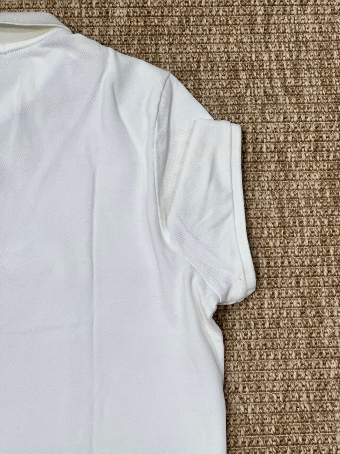 버버리 화이트 반팔 카라티 상품이미지5