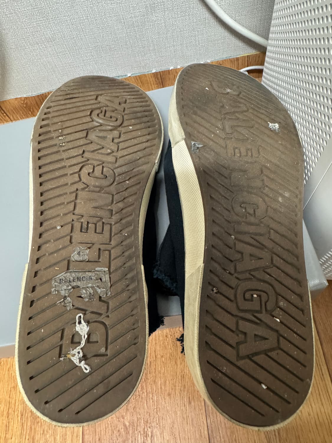 발렌시아가 파리 뮬 블랙 41사이즈 상품이미지5