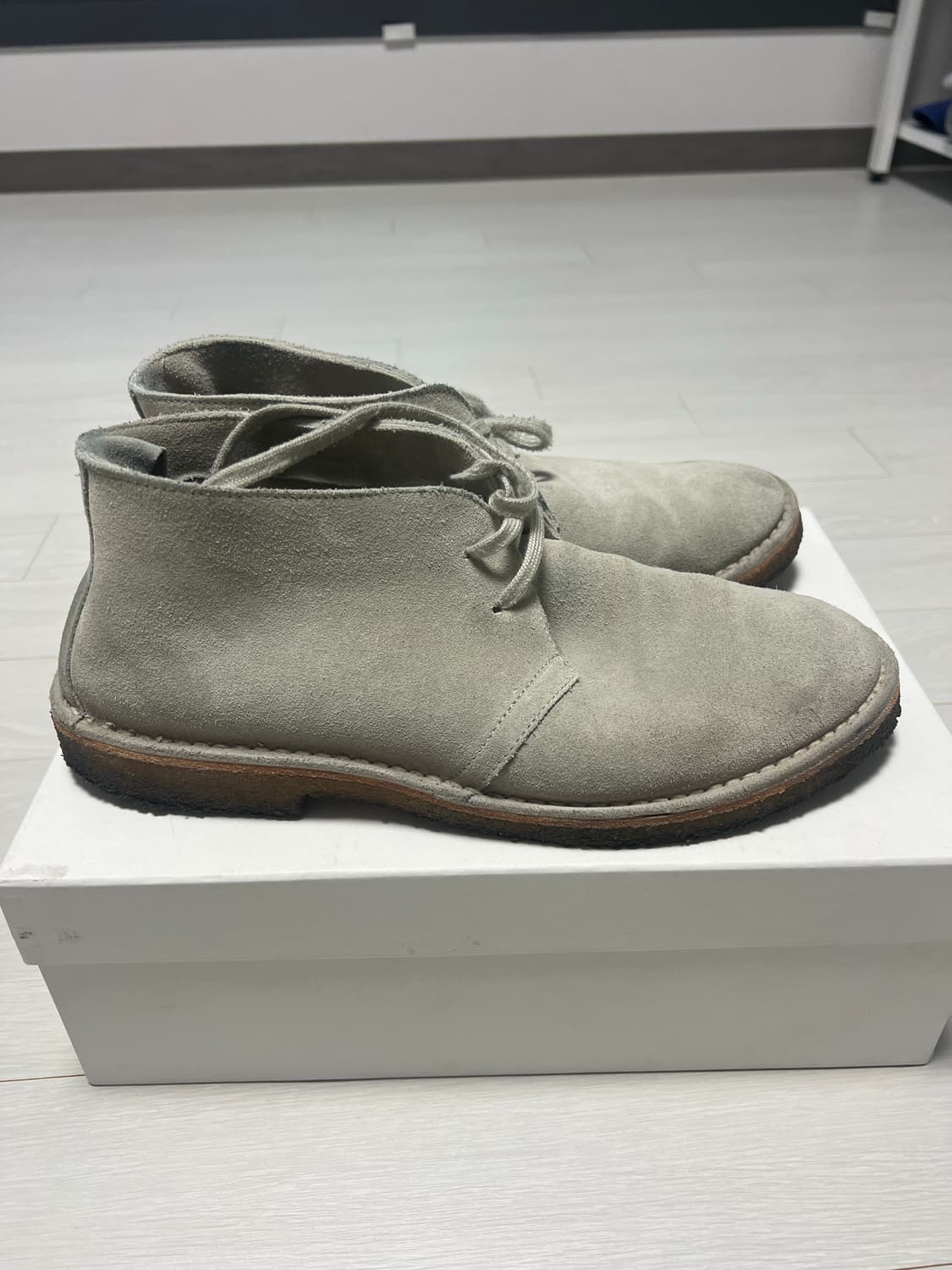 그라더스 블루처 10 스웨이드 밀크 42.5 (275사이즈) 상품이미지2