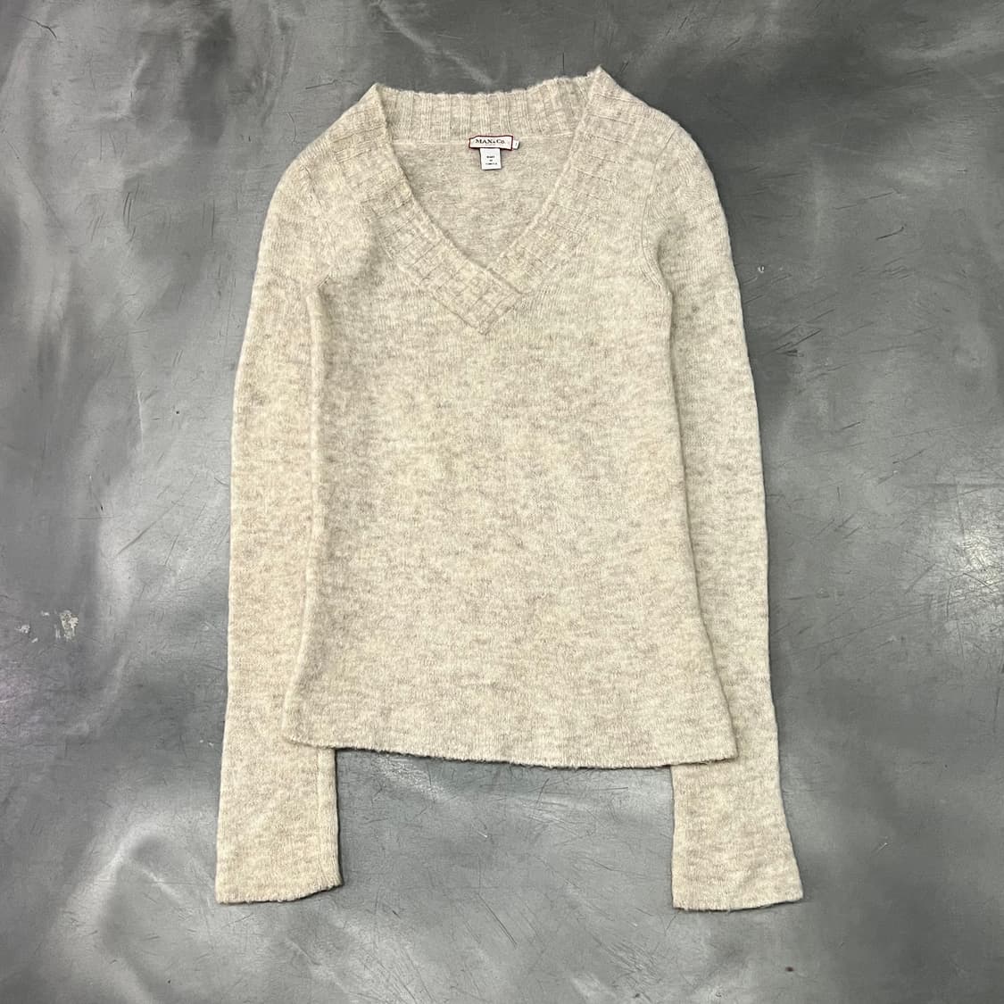  막스앤코 브이넥 모헤어 니트 y14536 상품이미지1