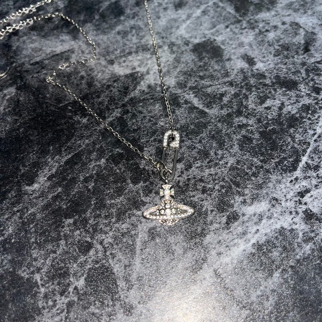 [Vivienne Westwood]비비안웨스트우드 루크리르 목걸이 상품이미지4