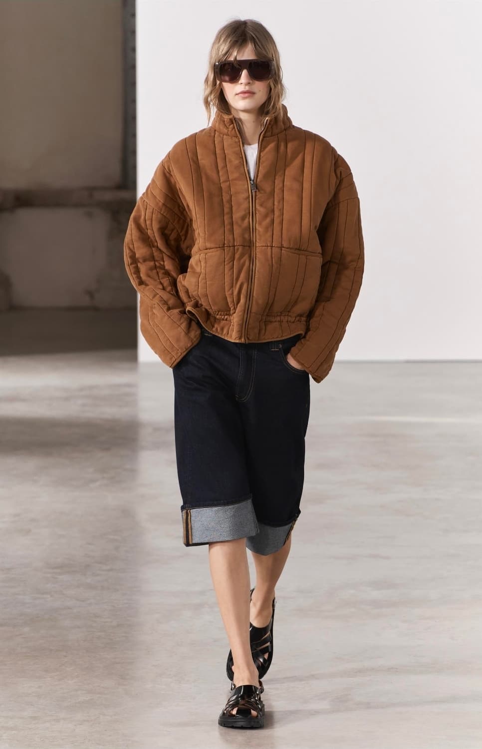 자라(ZARA) 세로 깔깔이 집업 자켓 M size 상품이미지1