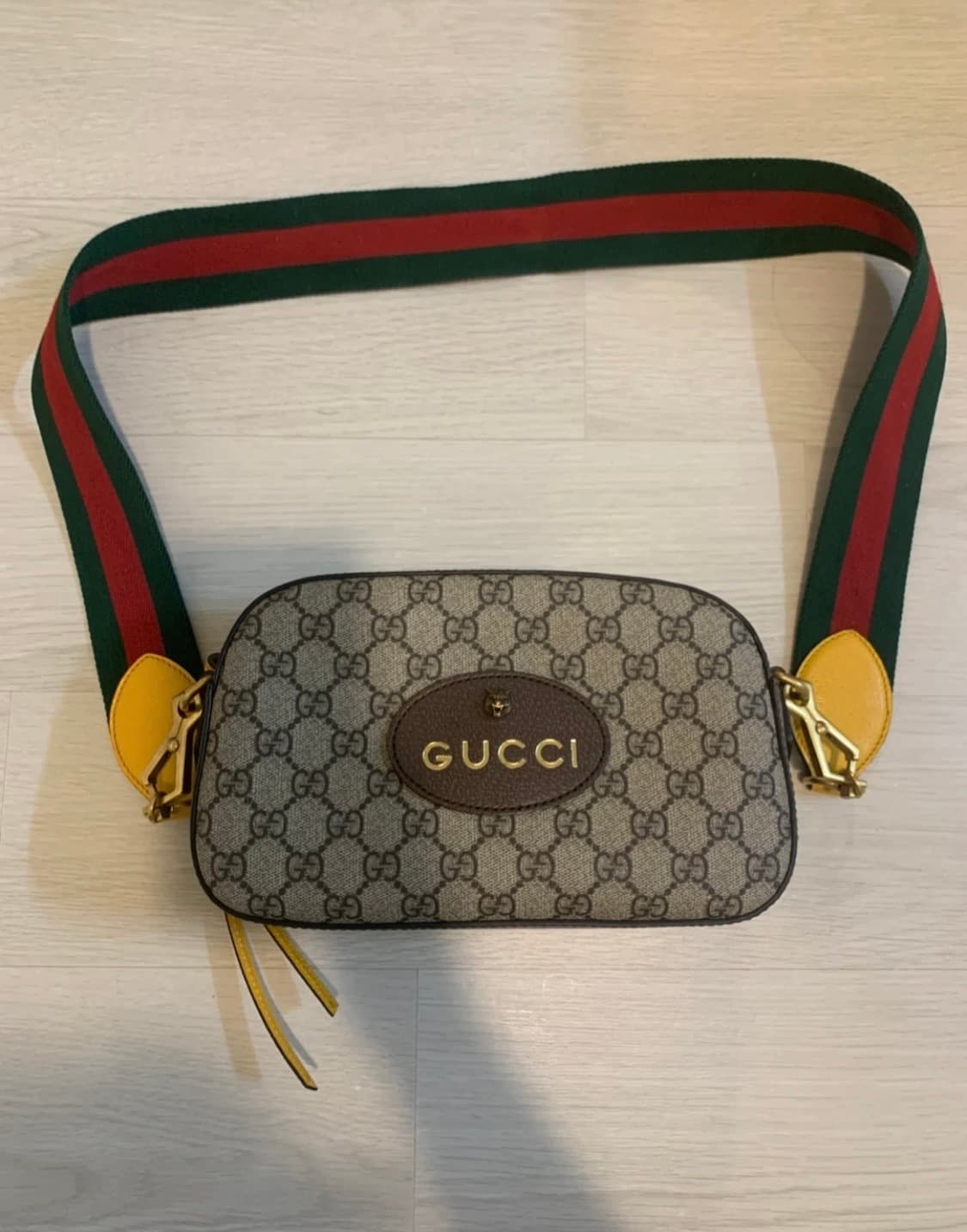 구찌 네오 빈티지 GG 수프림 메신저 백 상품이미지1