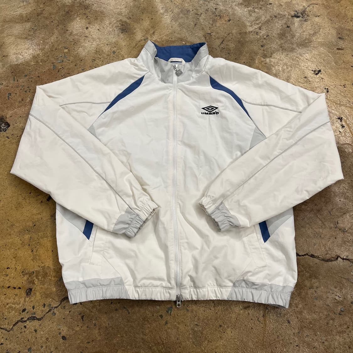 [정품/100] 엄브로 스탠넥 바람막이 웜엄 자켓 b18 상품이미지2