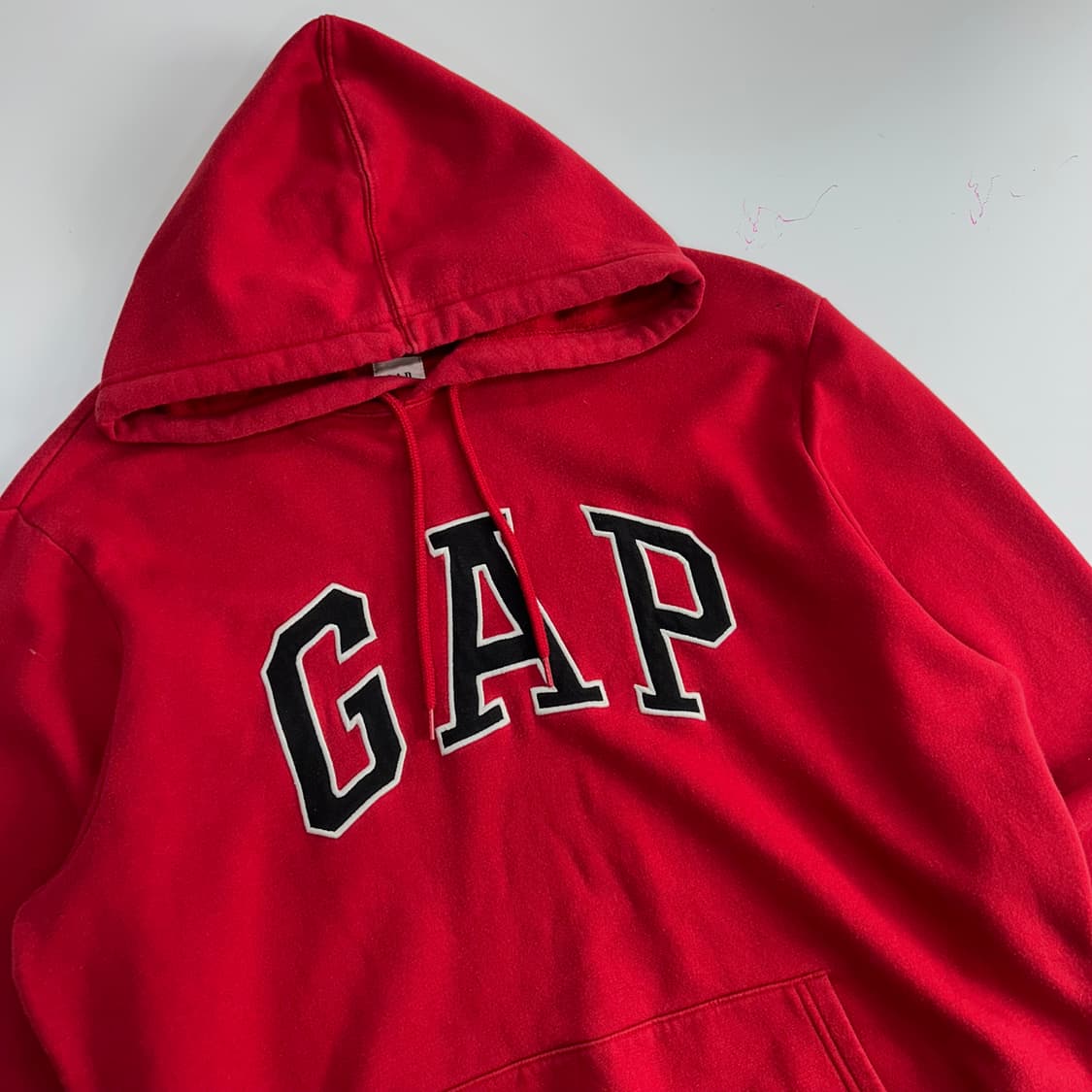 Gap 갭 블랙로고 레드 후드티 상품이미지4