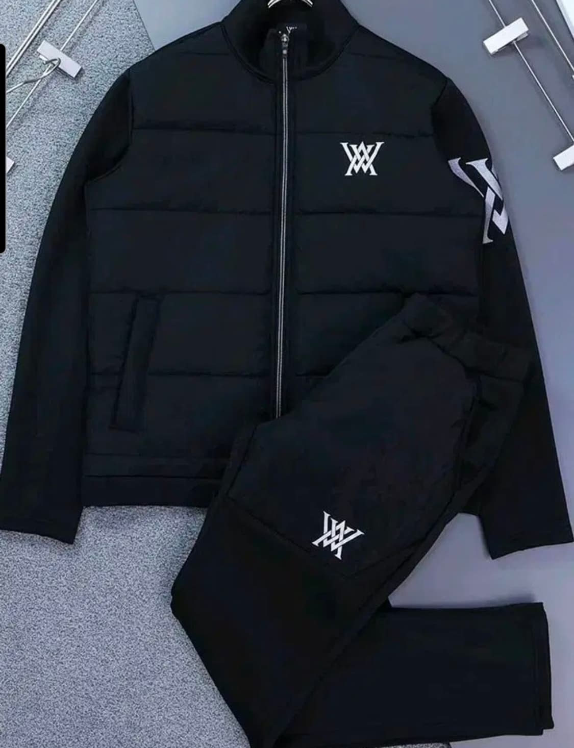 어뉴골프 블랙 패딩기모 트레이닝 세트  상품이미지1