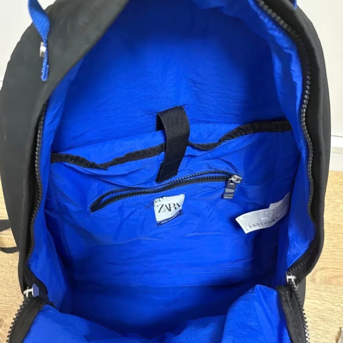아더에러 x 자라 나일론 백팩 가방 상품이미지3