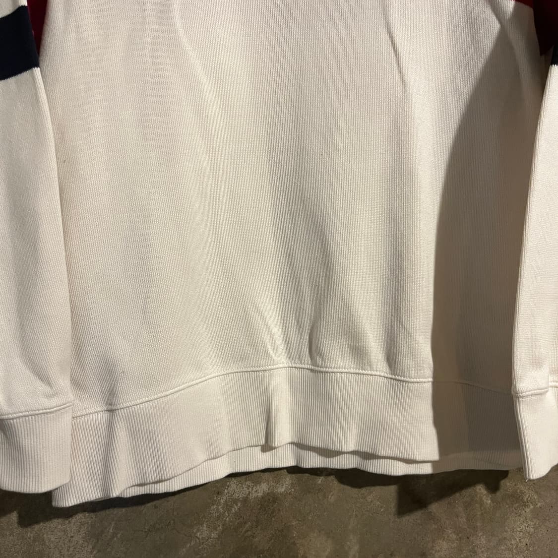 헤지스 라운드 니트 상품이미지3