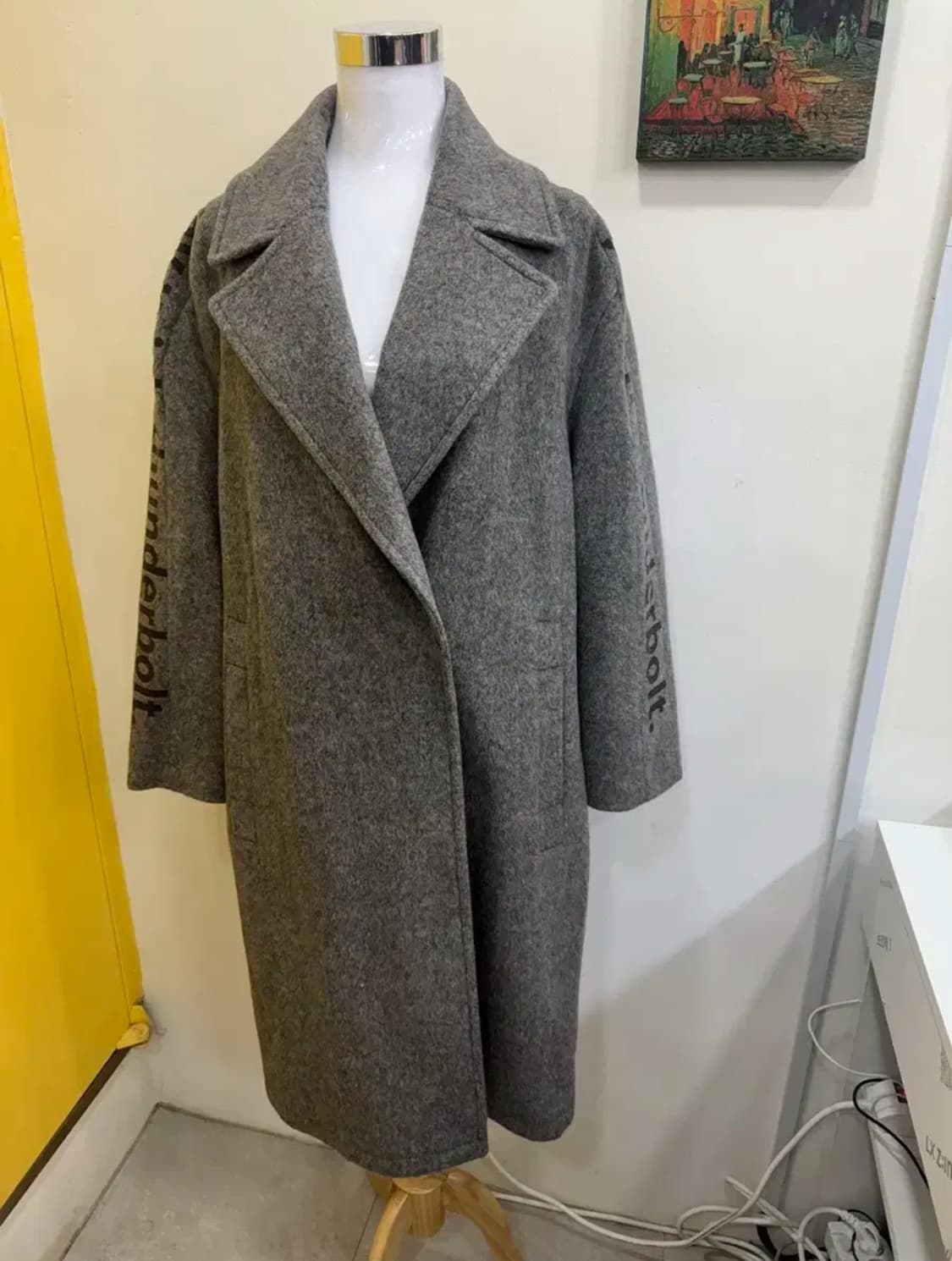 PLA 플라스틱아일랜드 울90 레터링 오버핏코트 상품이미지2