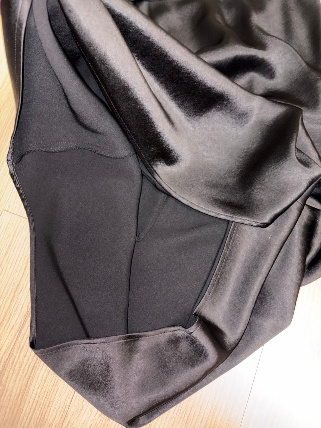 VERDANA 실크 롱스커트 상품이미지4