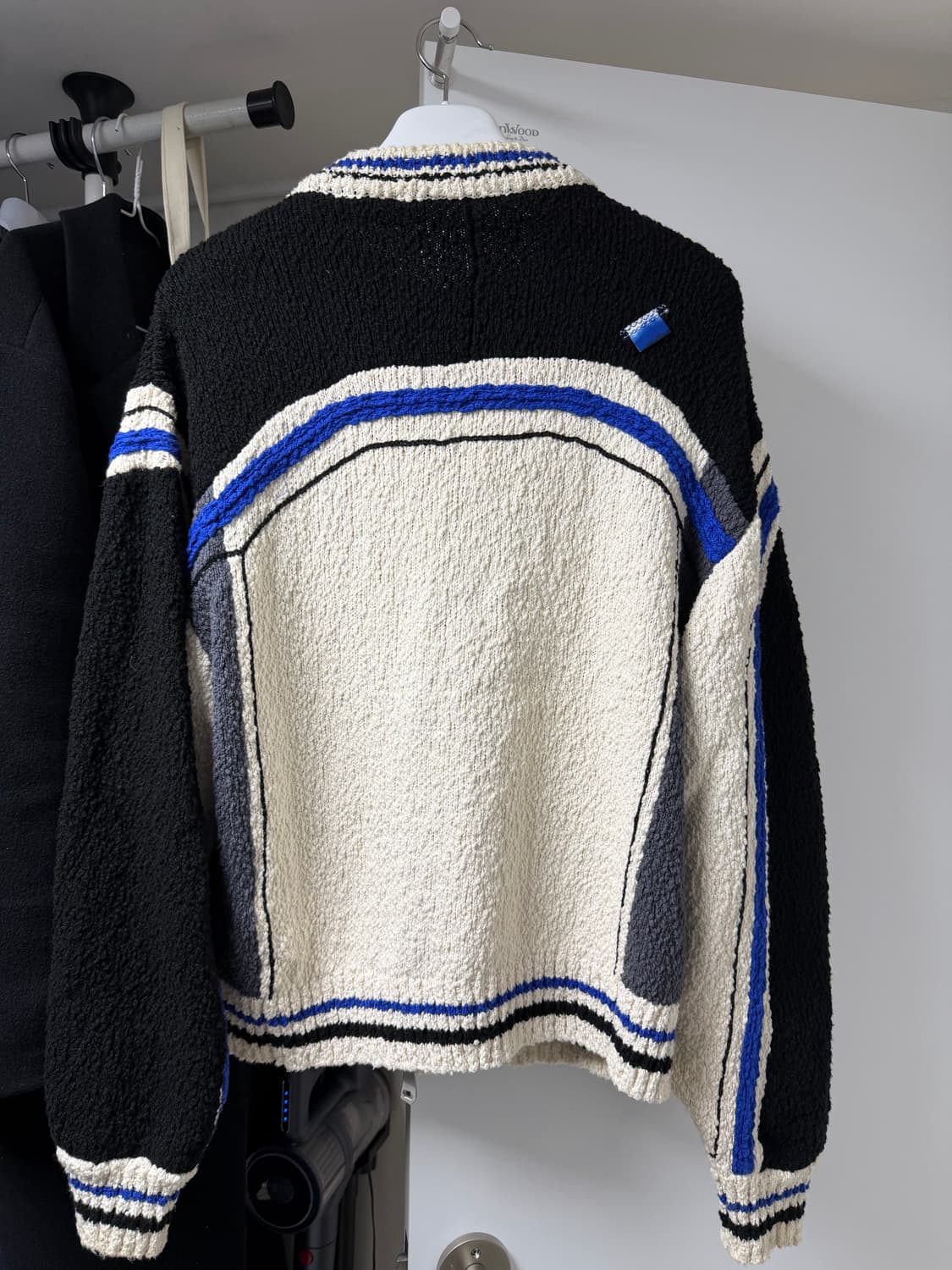 아더에러 상품이미지2