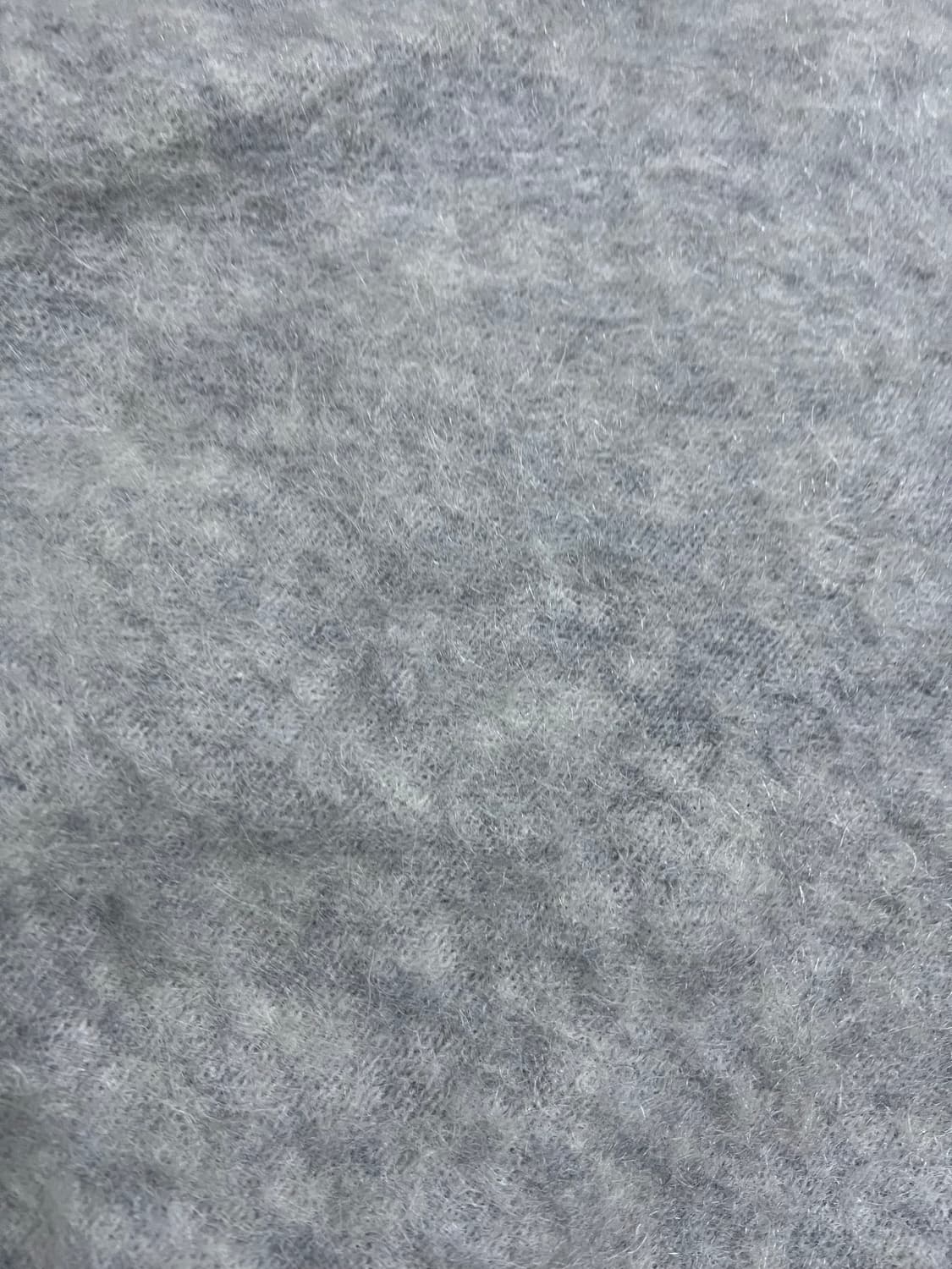 아크네스튜디오 모헤어 브이넥 가디건 상품이미지4