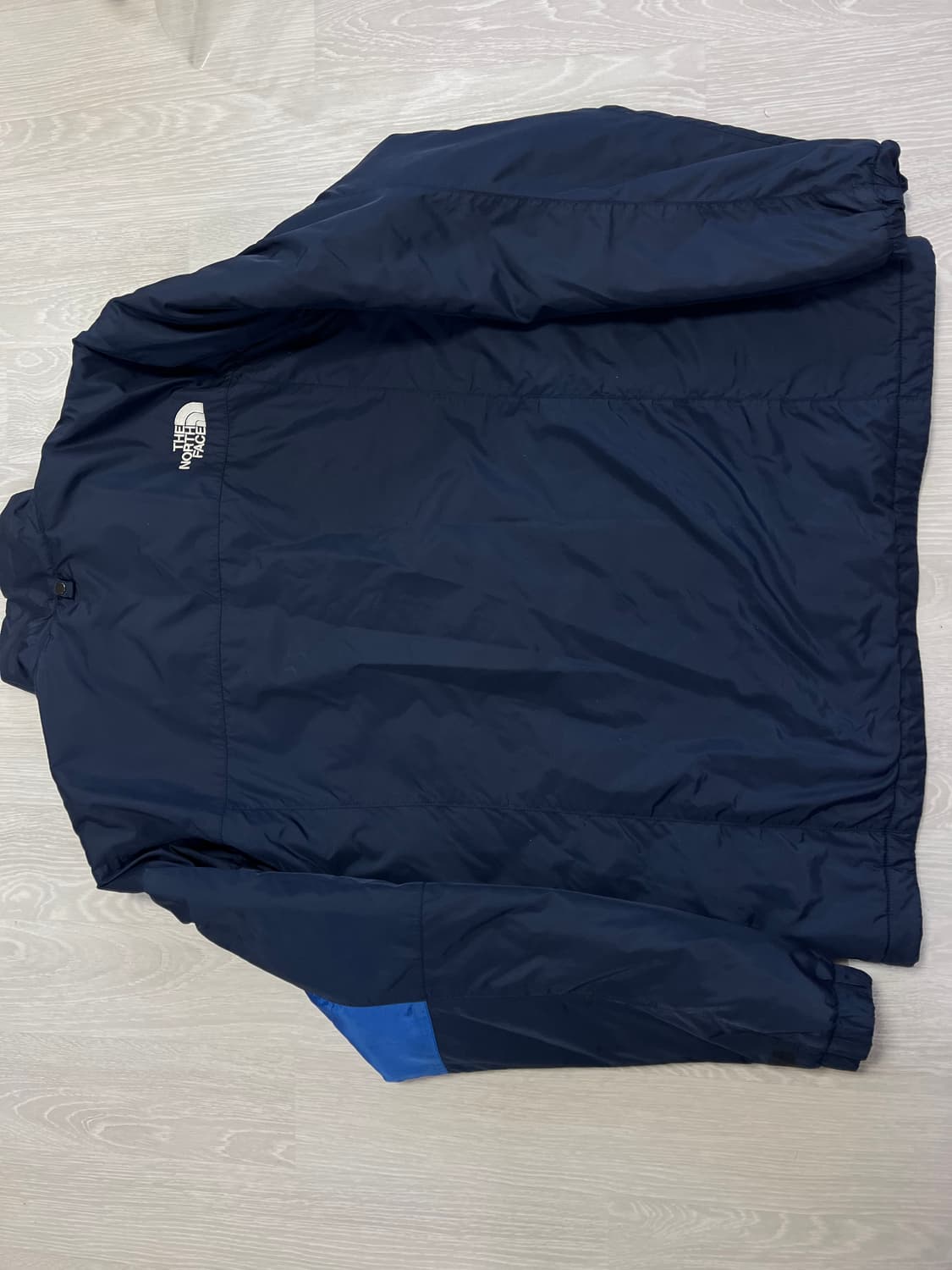 노스페이스 엑셀로프트 경량점퍼 L-XL 상품이미지3