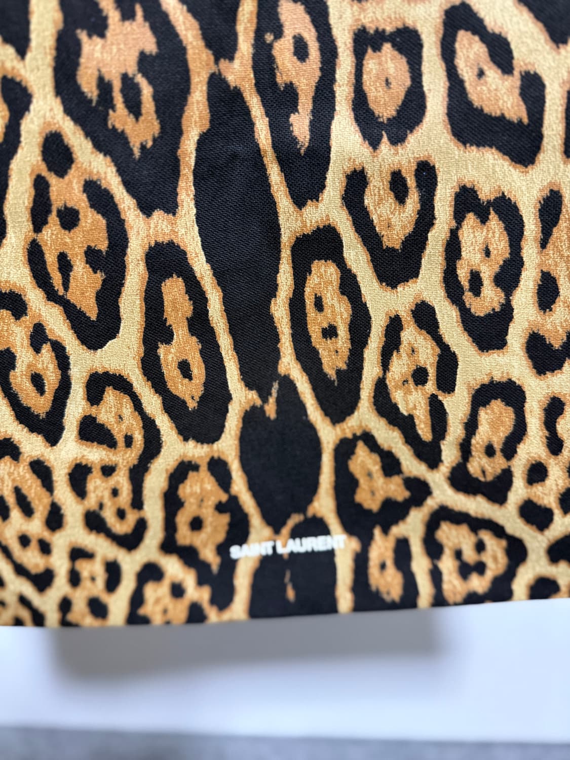 생로랑 레오파드 토트백 상품이미지3