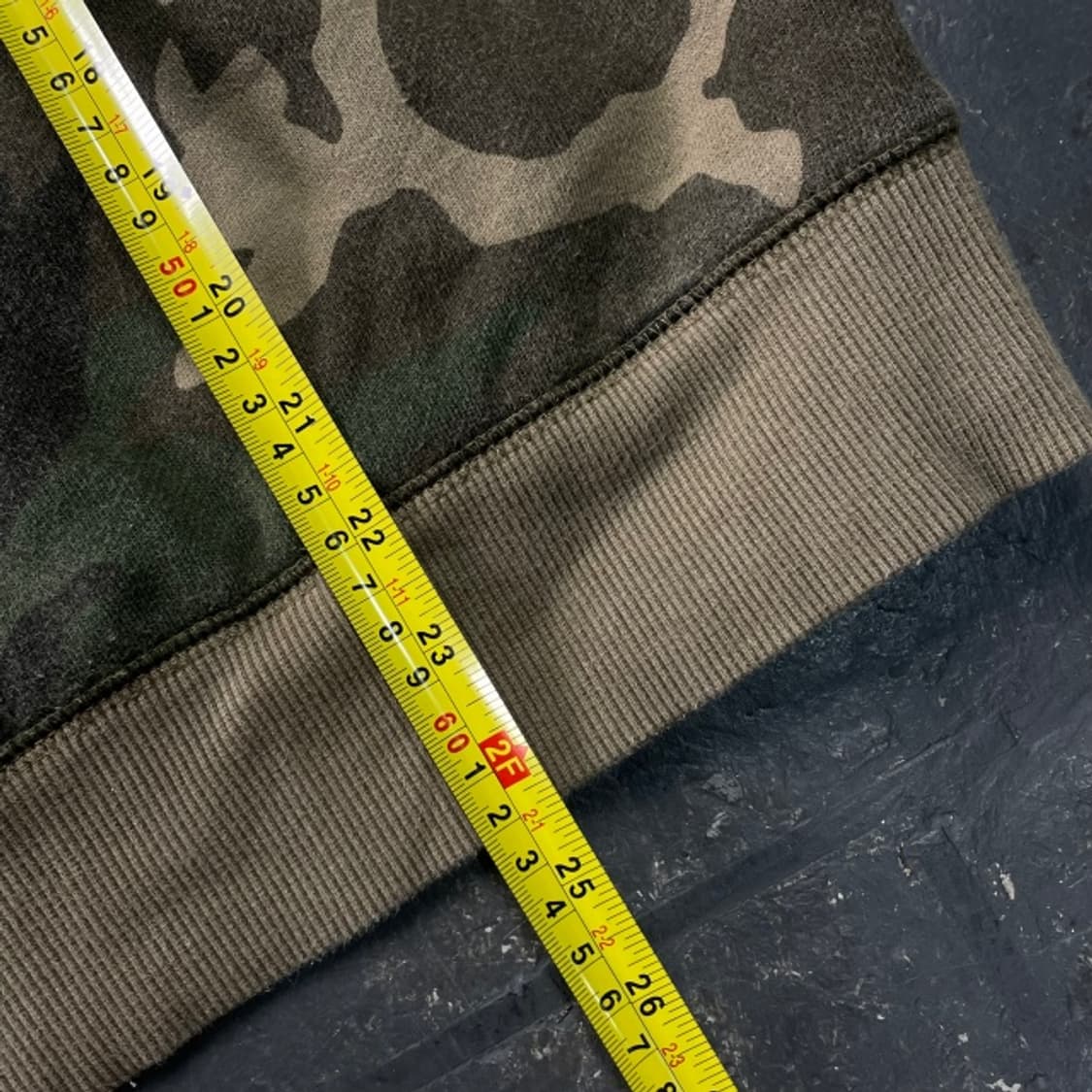 95 칼하트 카모 후드티 상품이미지7