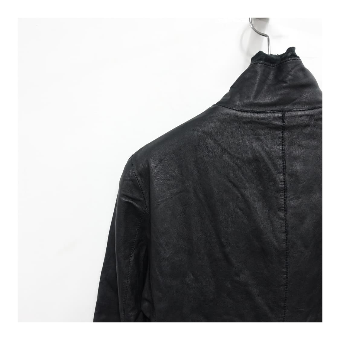 [44] SHELLAC 쉘락 아카이브 아티잔 레이어드 컷오프 램레더자켓 상품이미지9