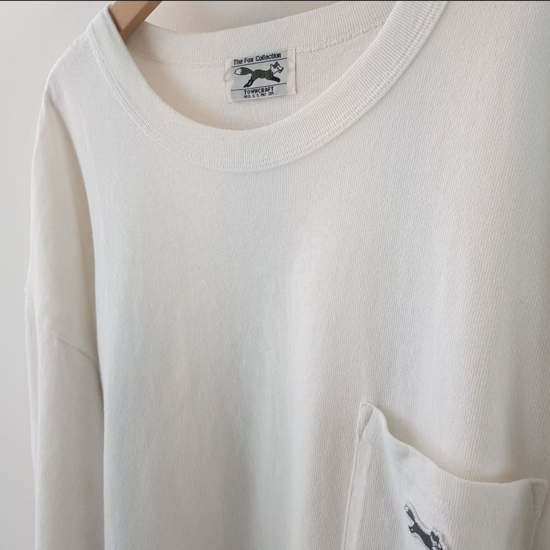 프릭스토어 타운크래프트 별주 원포인트 크루넥 상품이미지4