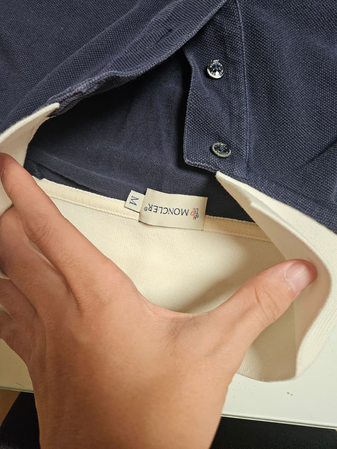 정품)몽클레어 반팔 카라티 상품이미지6