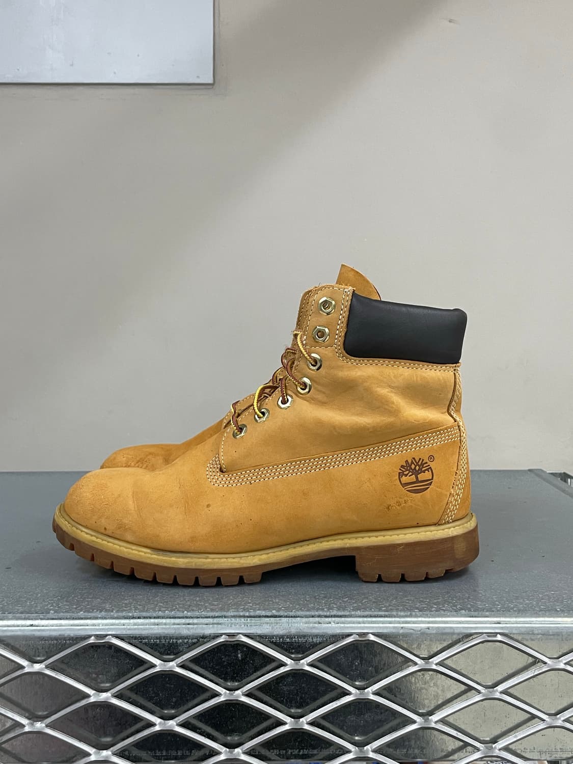 팀버랜드 6인치 부츠 9.5 상품이미지1