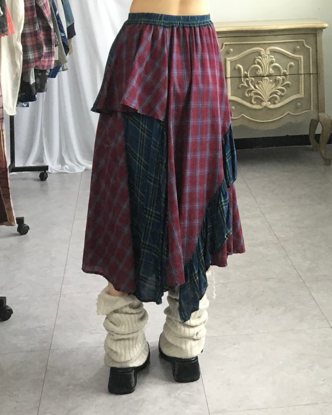 Unbalanced check pattern skirt 상품이미지7