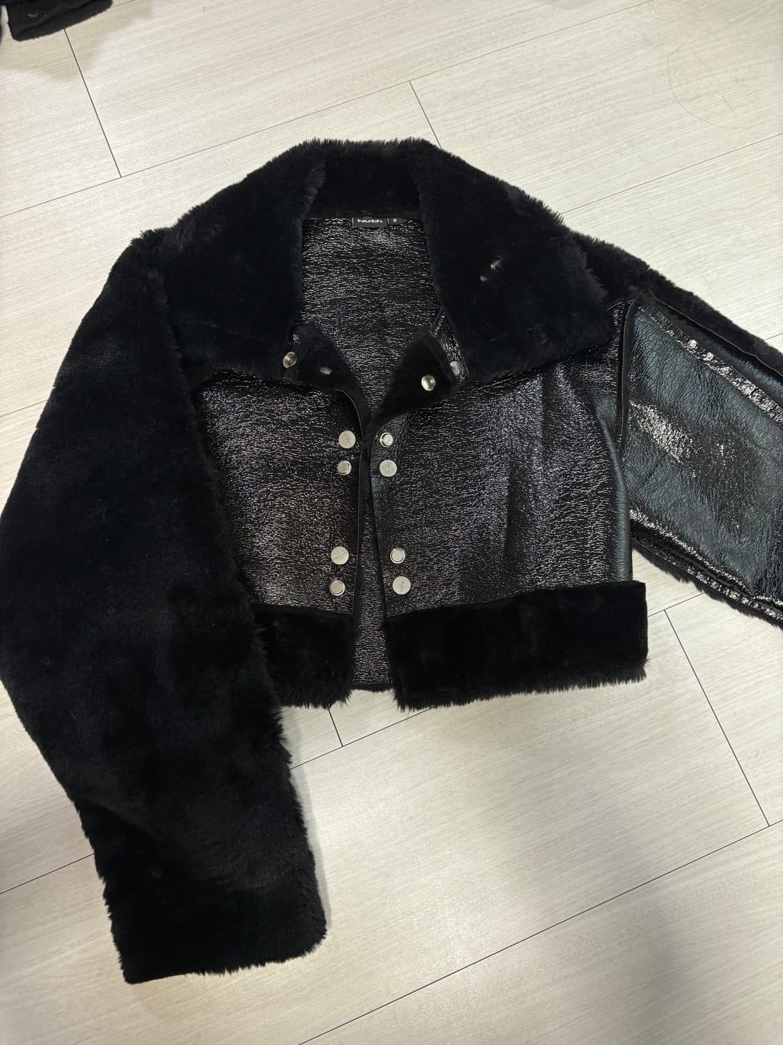 퍼 숏 무스탕 상품이미지1