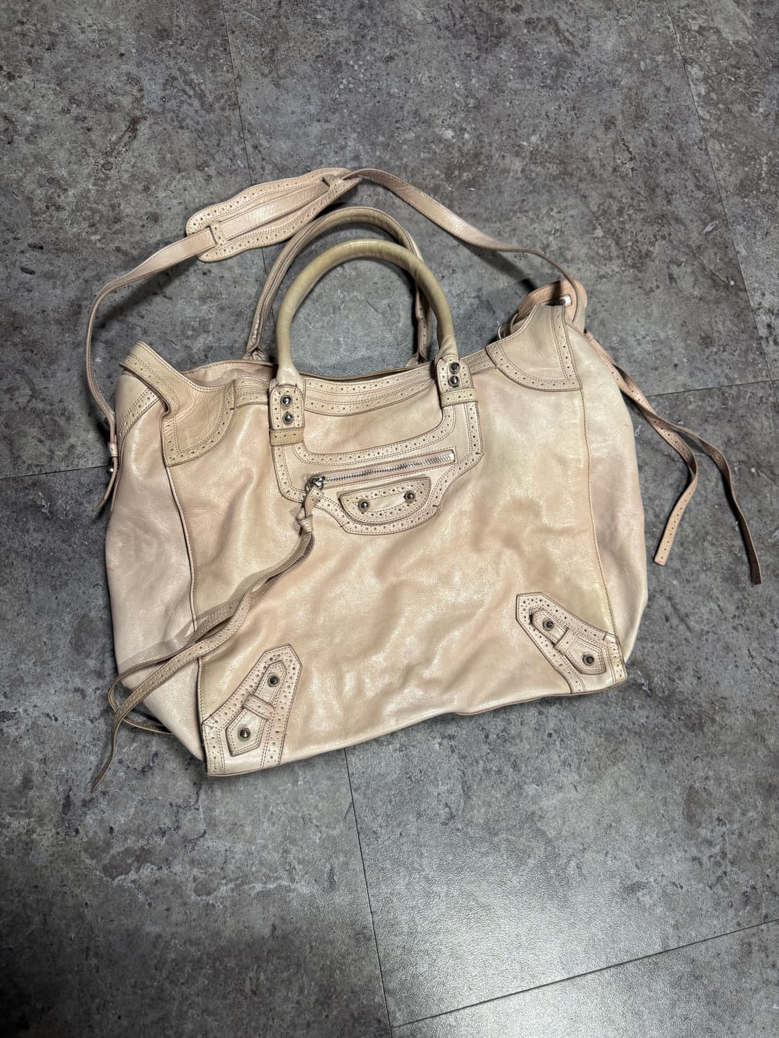 발렌시아가 모터백  상품이미지2