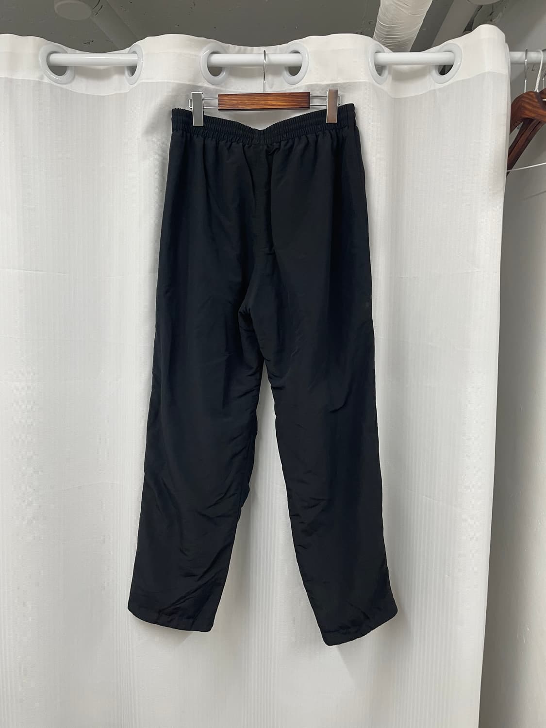 발렌시아가 3B 스포츠 나일론 조거팬츠 상품이미지2