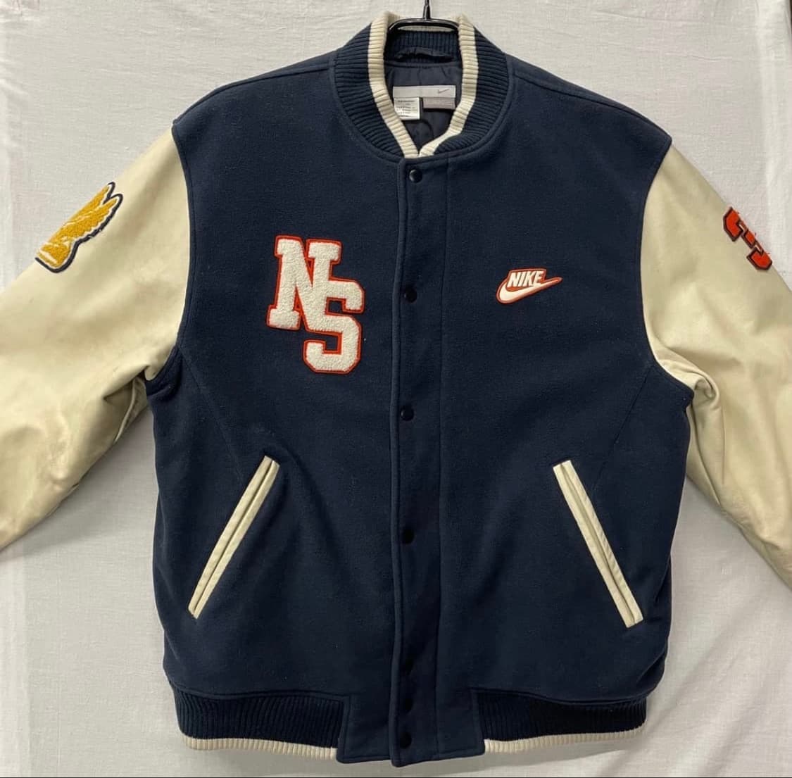 나이키 암레더 바시티 자켓 상품이미지1