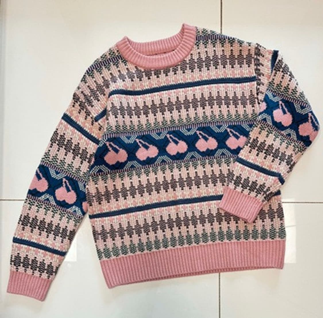 새) 키르시 체리 노르딕 니트  상품이미지4