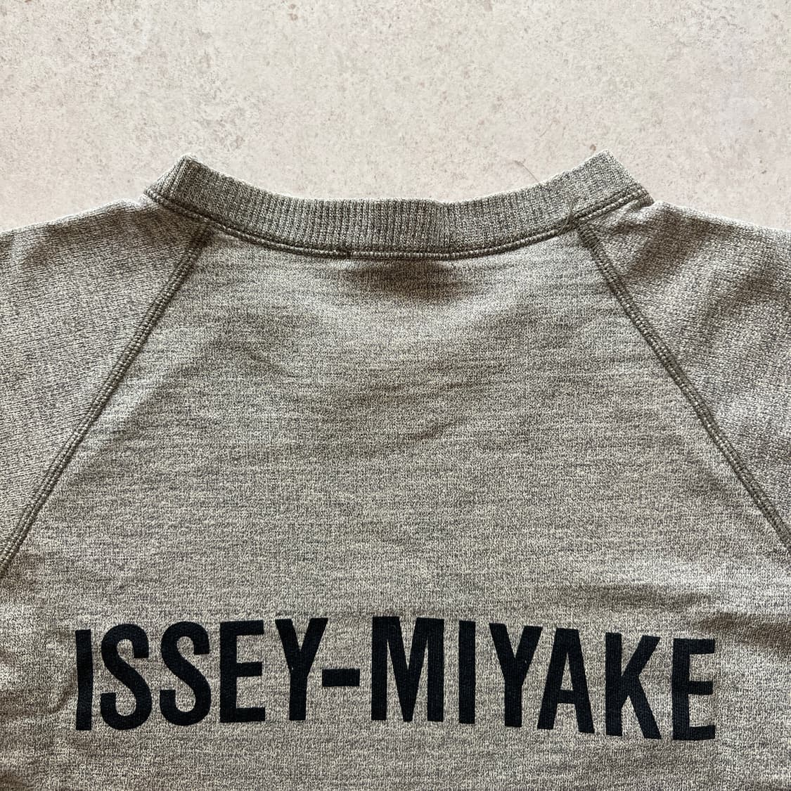 빈티지 90s ISSEY MIYAKE 백로고 스웻셔츠 상품이미지4