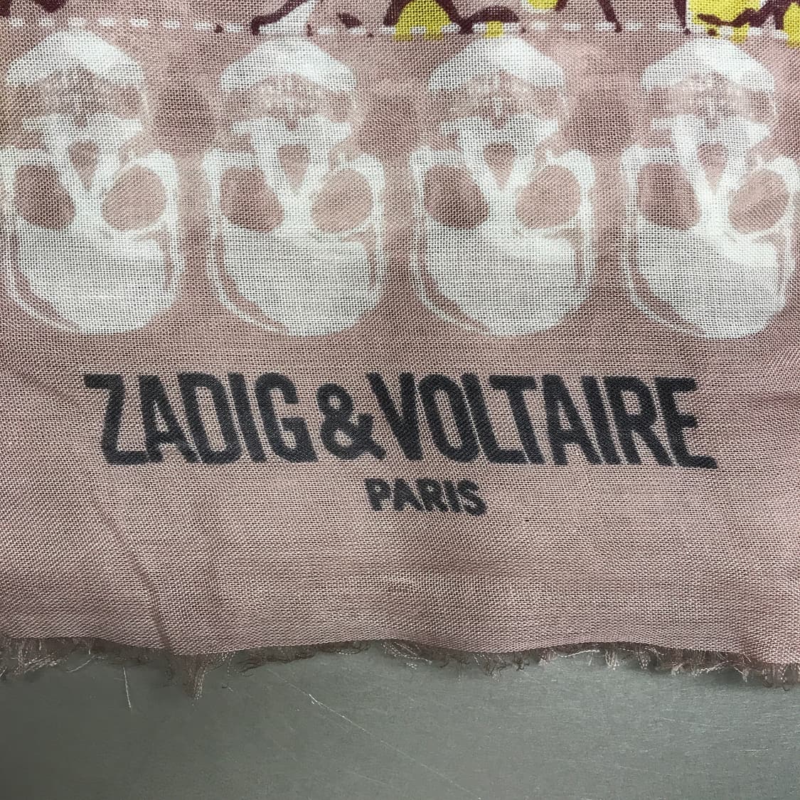 쟈딕앤볼테르 스컬 패턴 스카프 상품이미지4