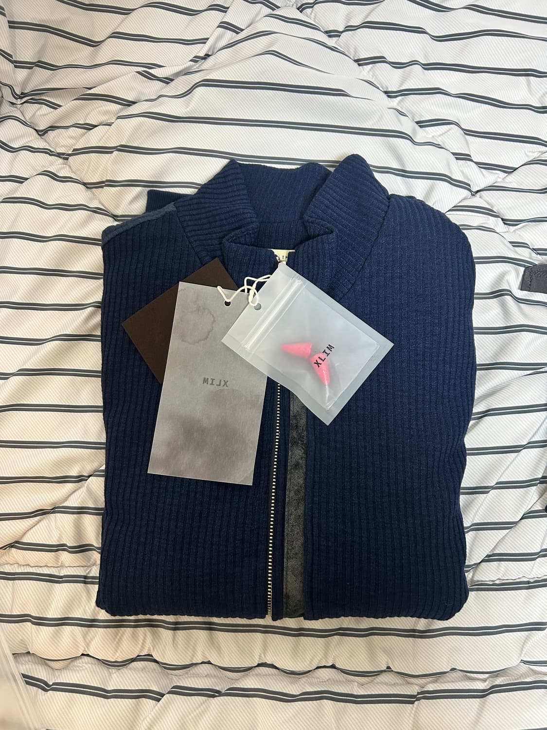 xlim 엑슬림 ep9 저지 M (새상품) 상품이미지1