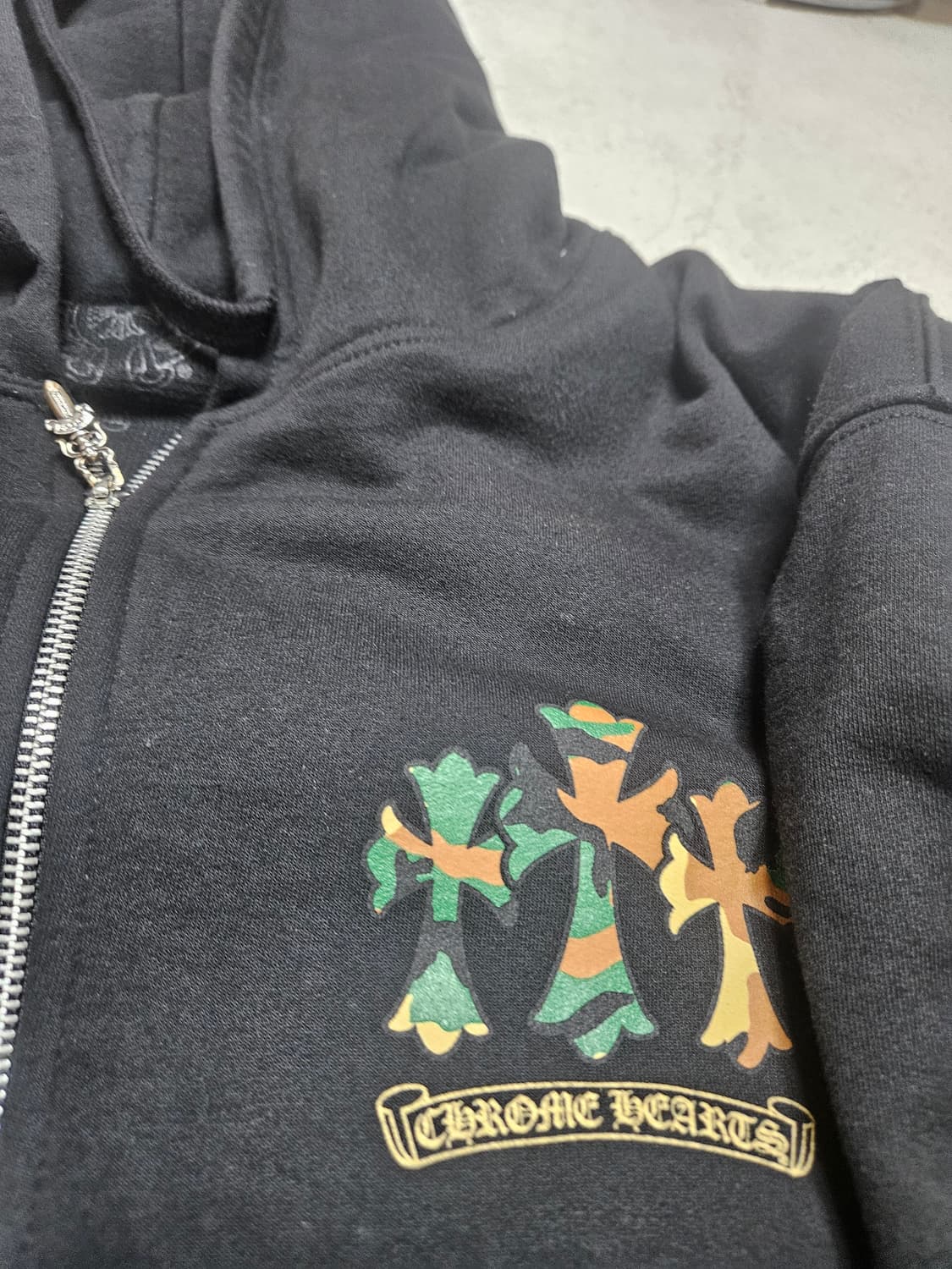 [XXL] 크롬하츠 카모 홀스슈 후드집업 상품이미지4