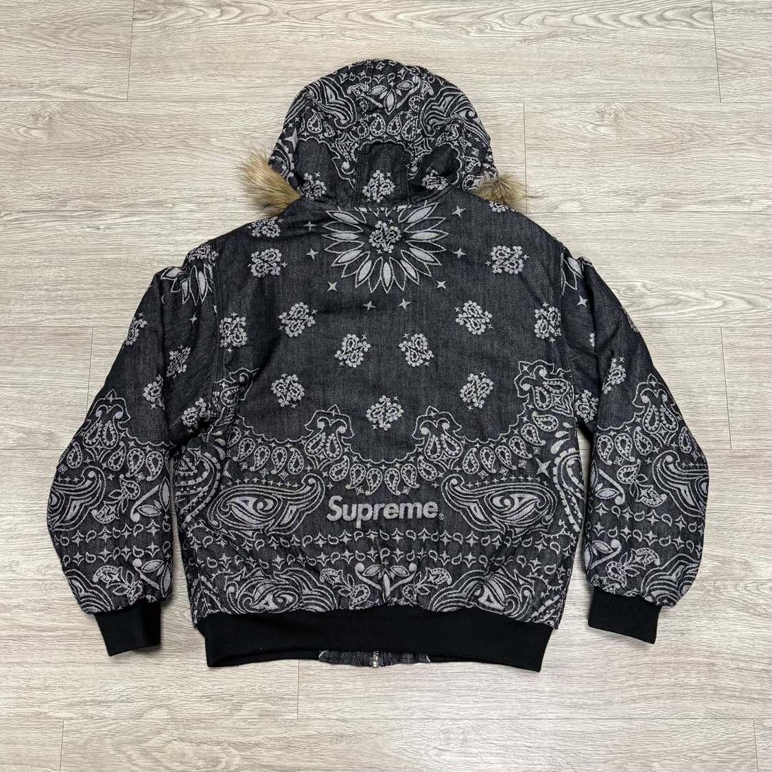 슈프림 반다나 자카드 데님 후드 워크 자켓 블랙 25SS 상품이미지2
