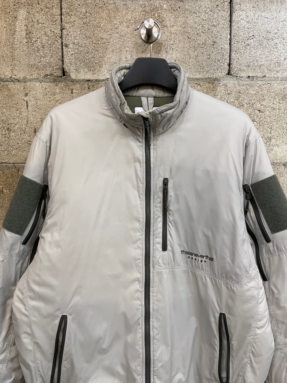 디스이즈네버댓 디네댓 PCU 프리마로프트 자켓 상품이미지2