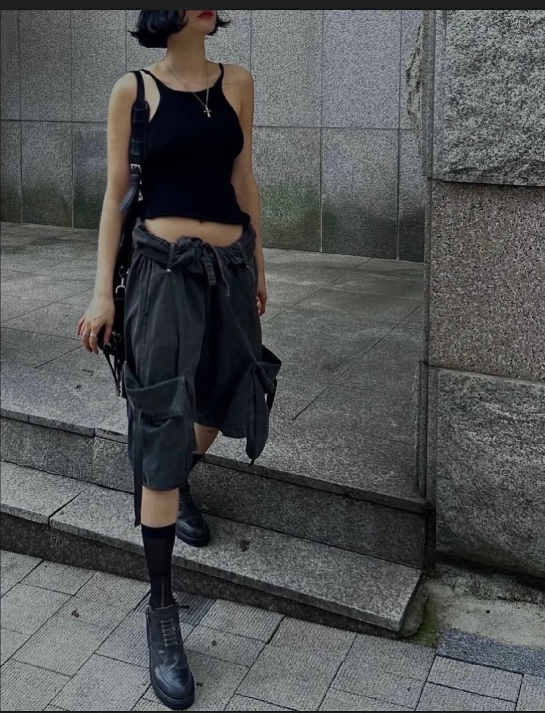 오픈와이와이 ROLLED WAIST CARGO SHORTS, CHARCO 상품이미지4