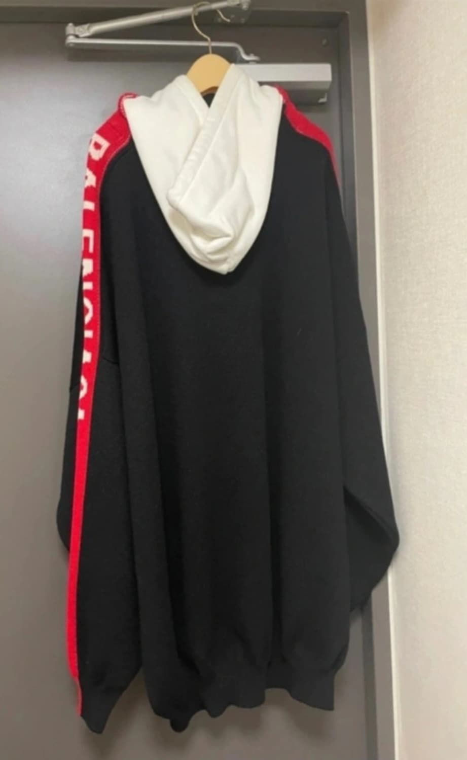 발헹시아사 울 후드 스뤠터 상품이미지3