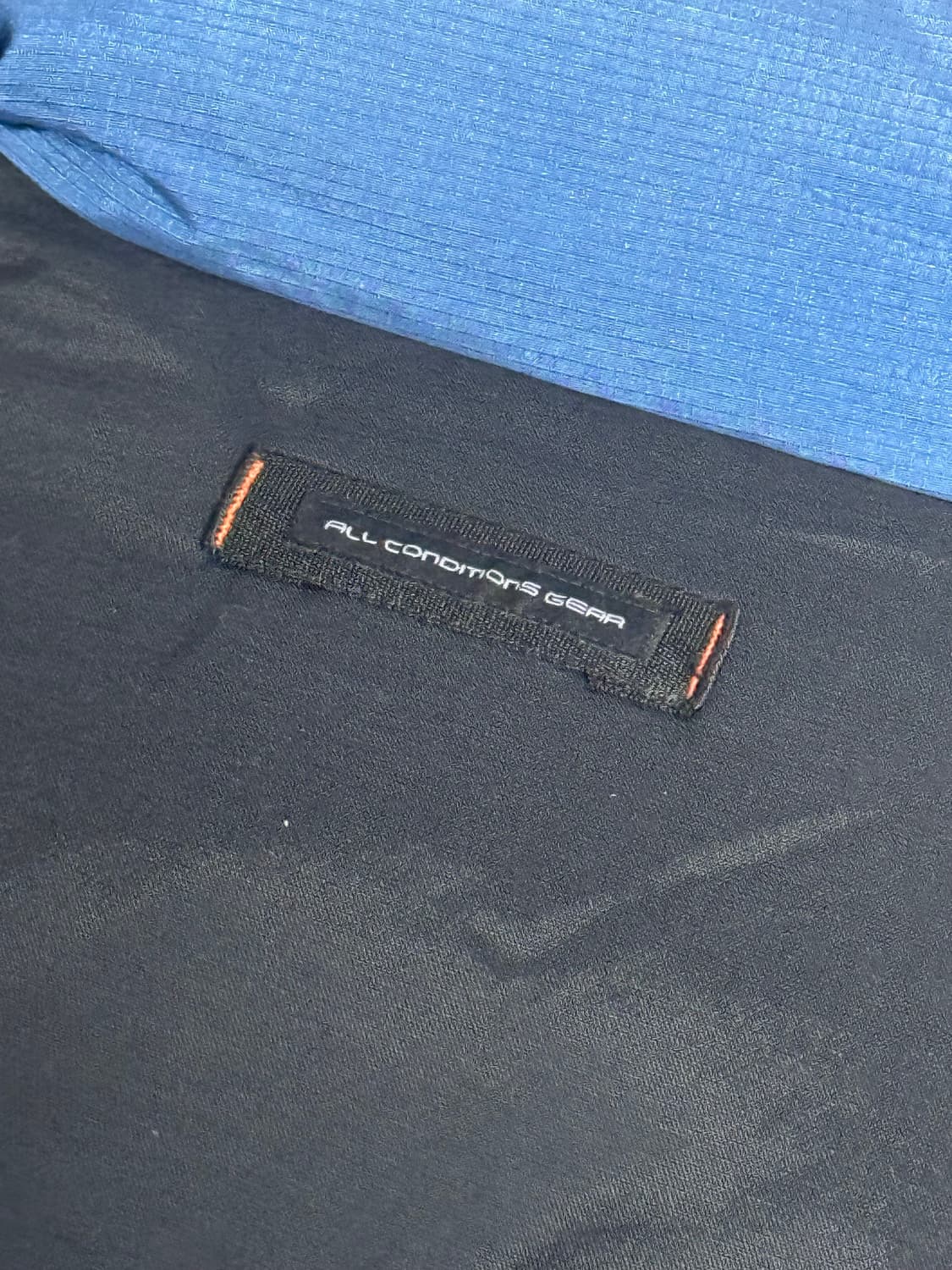 나이키 올드스쿨 빈티지 ACG 패딩 XL 상품이미지4